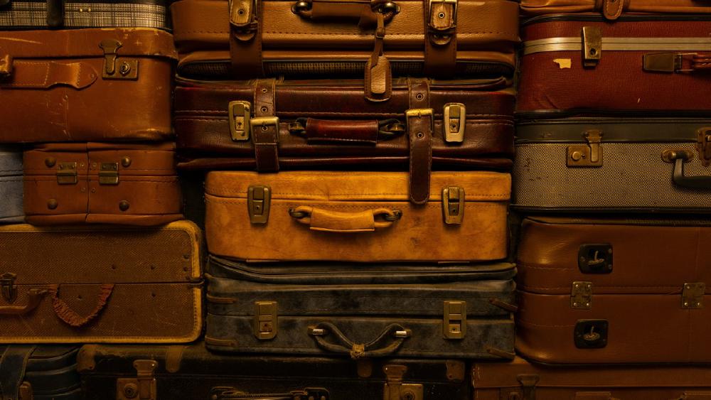 How to Use AI for Travel Planning in 2026