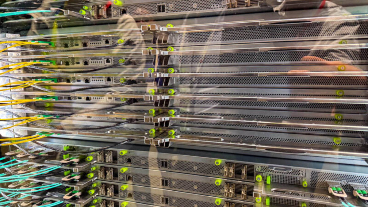AMD Helios MI450 rack at OCP Summit 2025 - 72 GPU rack-scale system