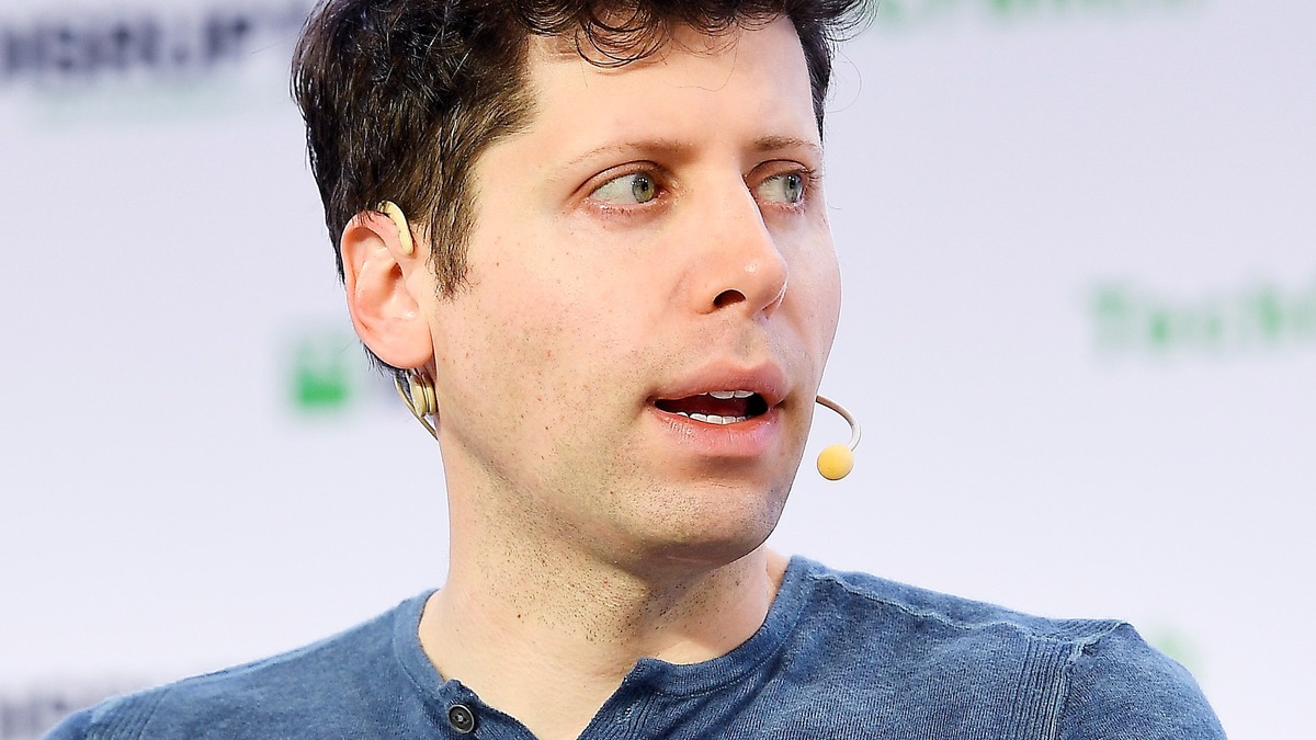 Sam Altman speaking at TechCrunch Disrupt 2019