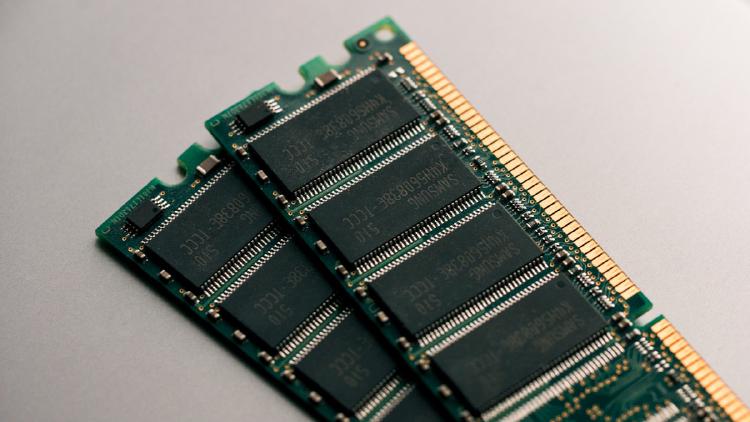 RAMmageddon: AI's Hunger for Memory Chips Is Starving the Rest of the Tech Industry