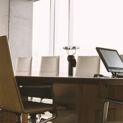 90% of CEOs Say AI Has Had Zero Impact on Productivity - Economists See a Familiar Ghost