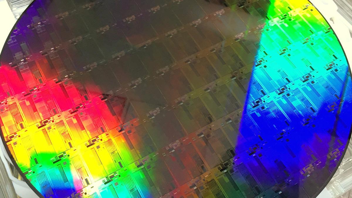 Alibaba's C950 - First RISC-V CPU with Native LLM Inference episode artwork