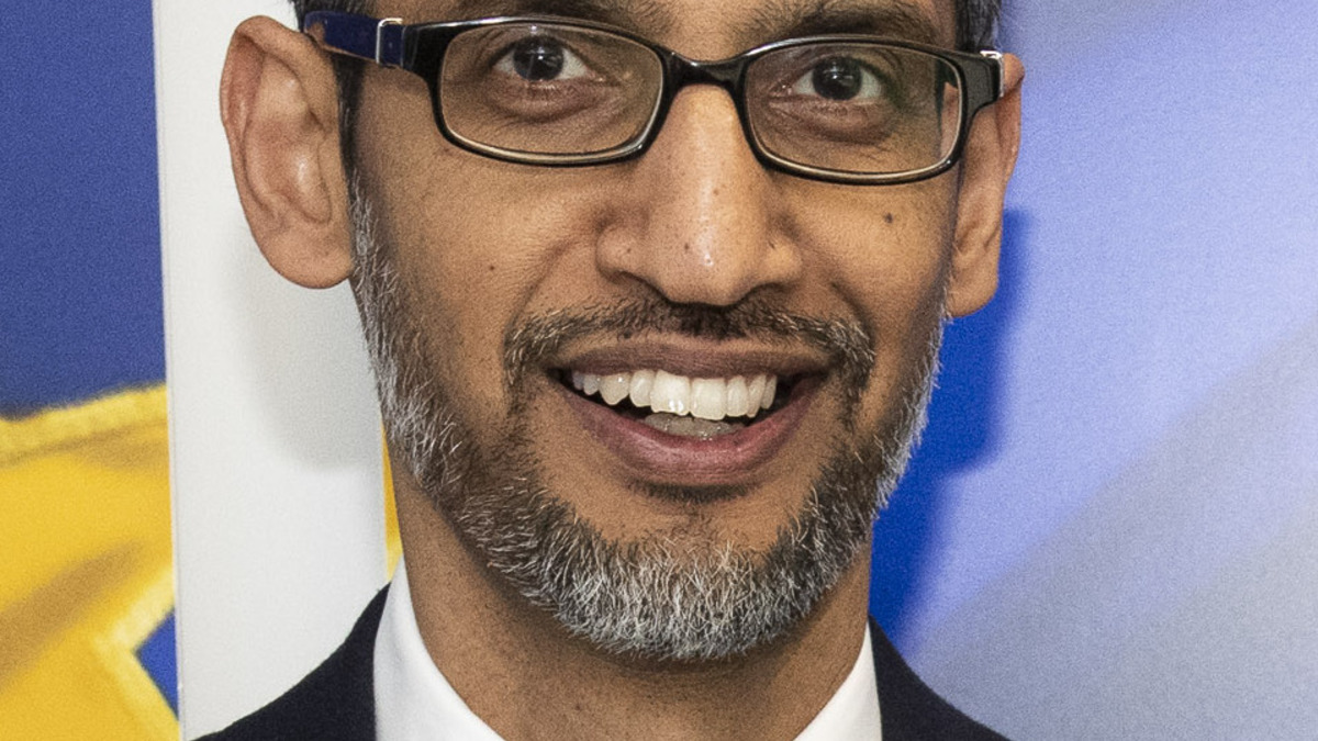 Sundar Pichai, CEO of Alphabet and Google, speaking at an investor event