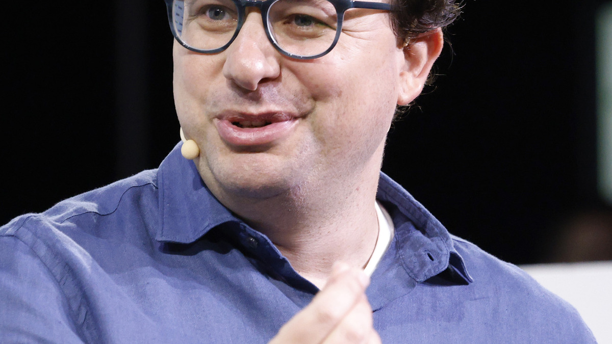 Dario Amodei speaking at TechCrunch Disrupt 2023