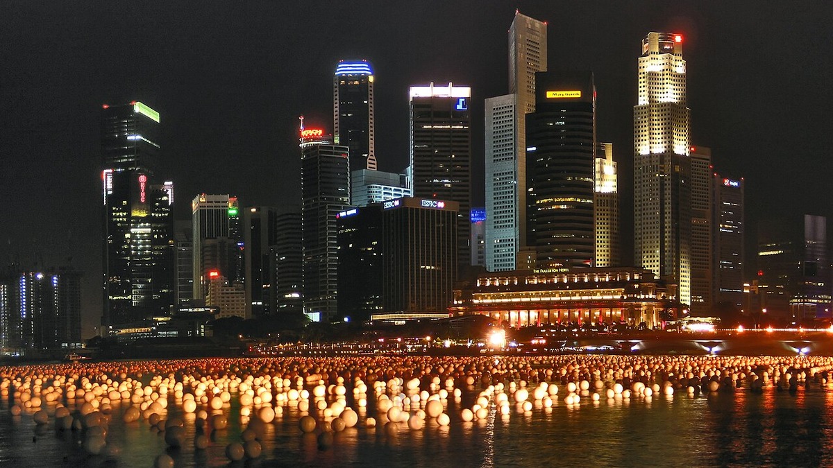 Singapore's Raffles Place financial district skyline