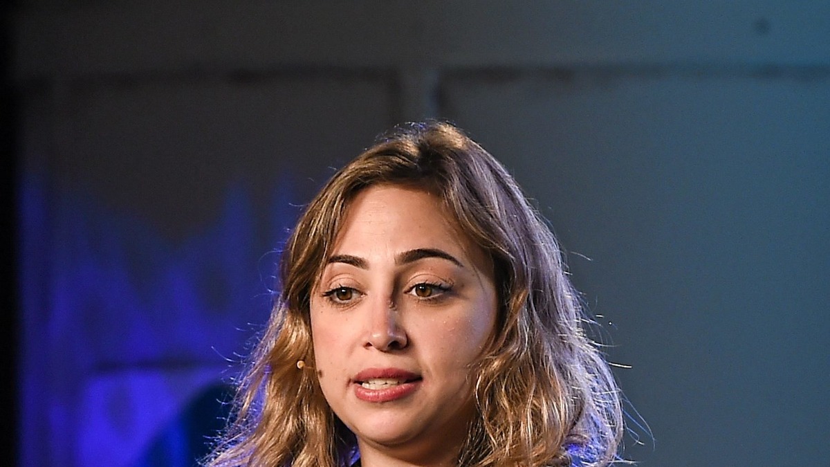 Ayah Bdeir speaking at an industry event