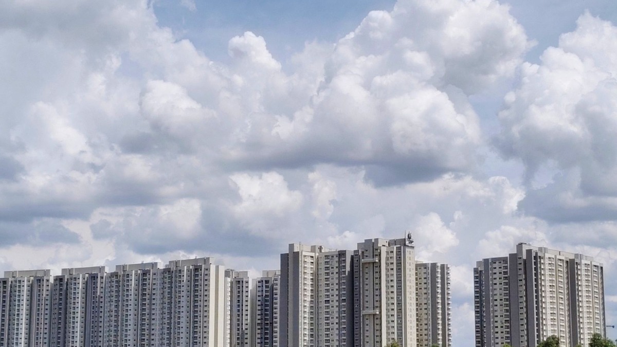 Bengaluru skyline with residential and commercial towers