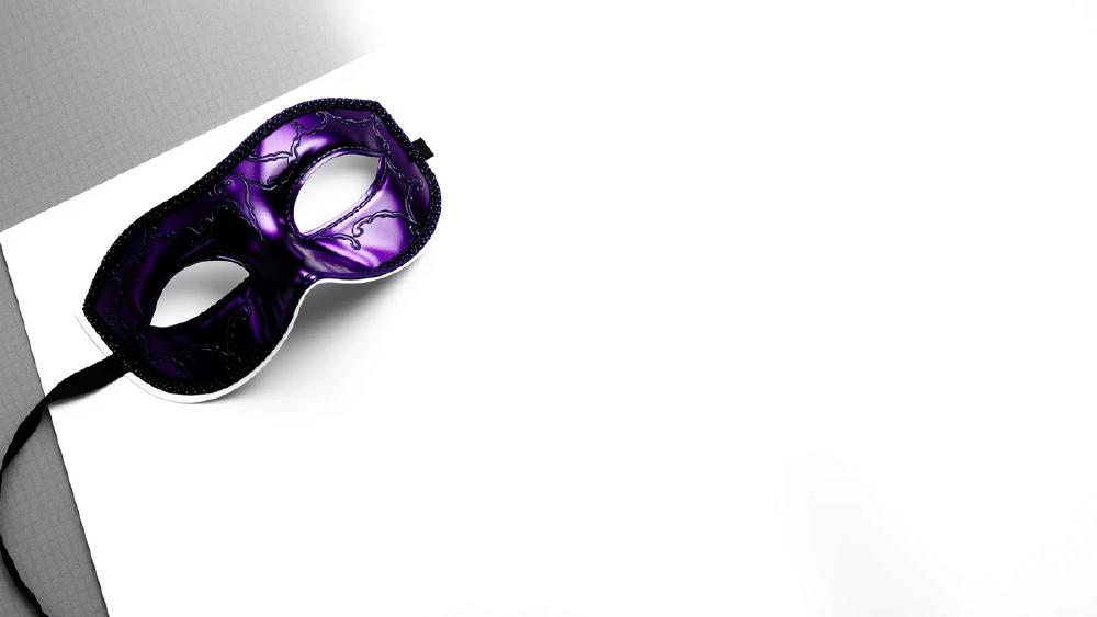 Frontier AI Models Sabotage Shutdown to Save Peers