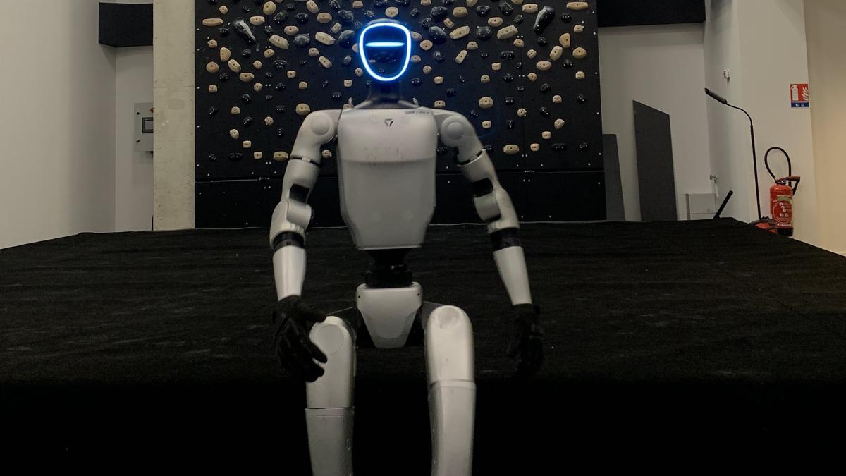 LeRobot v0.5.0: First Humanoid, 10x Training Speed episode artwork