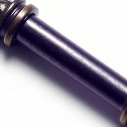 Luna AI Runs SF Boutique - Pays Women Less, Lies to Press