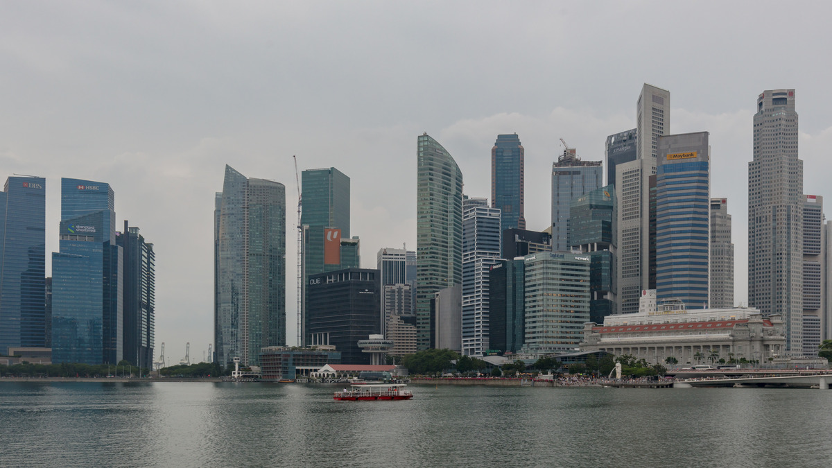 Singapore Marina Bay skyline showing the Central Business District