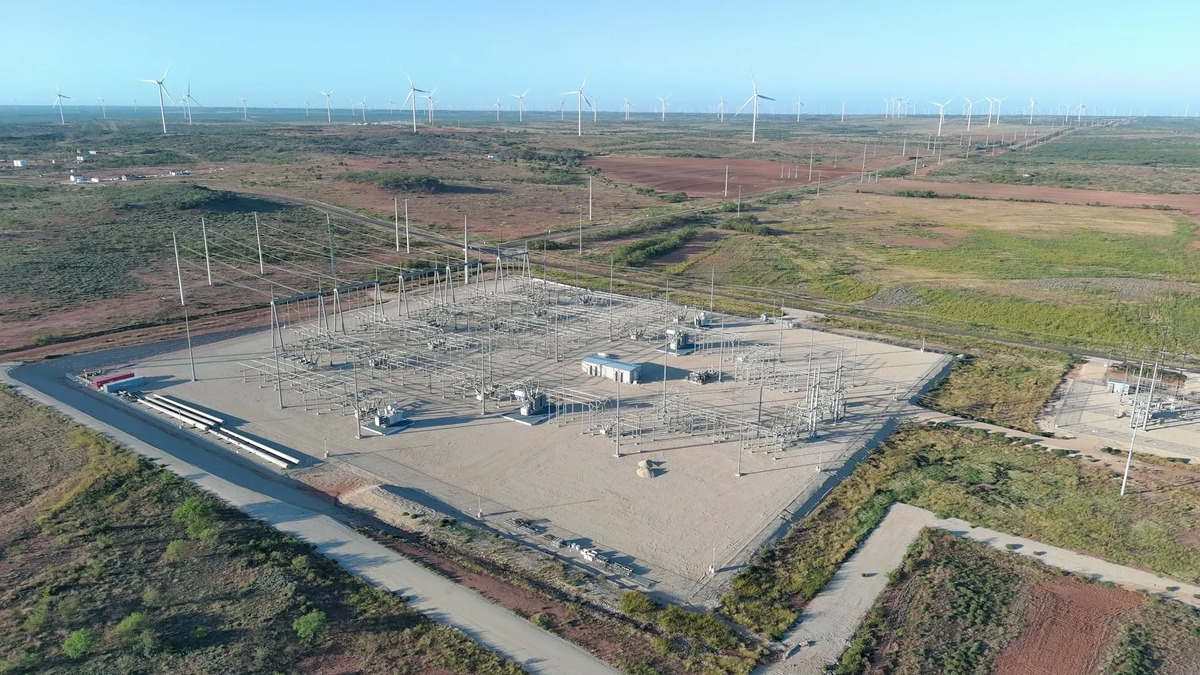 IREN Sweetwater data center campus facilities