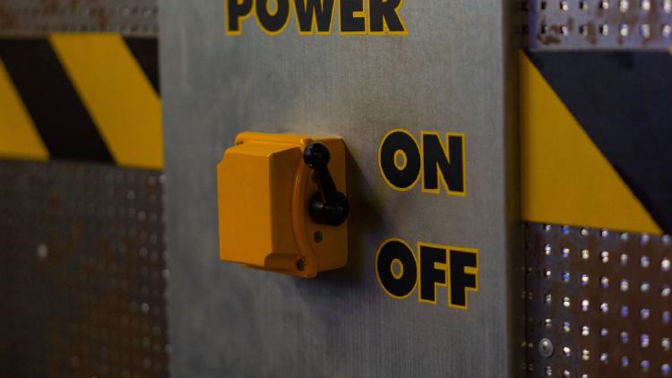 PJM's New Rule: No Power Guarantee for AI Data Centers