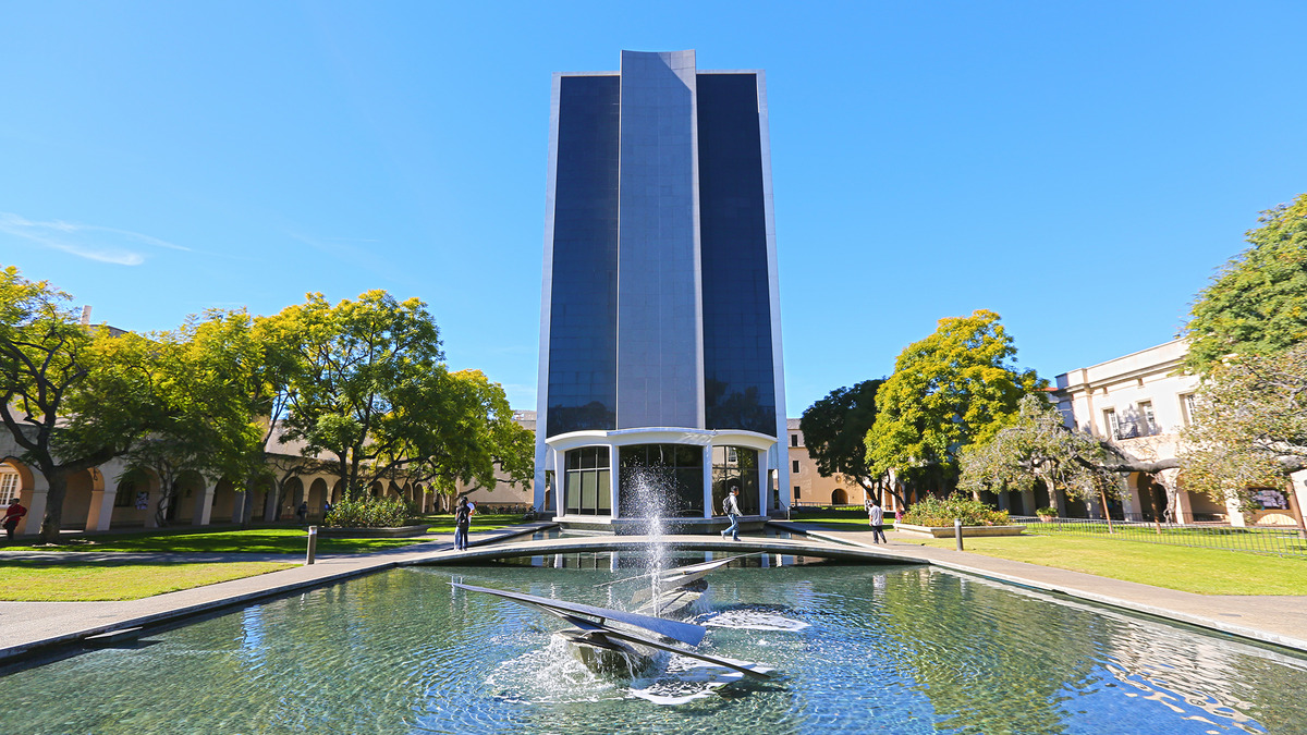 The Millikan Library tower and reflecting pool on the Caltech campus in Pasadena
