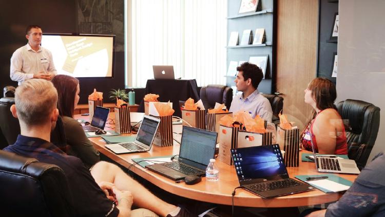 Suleiman Claims AI Takes White-Collar Jobs in 18 Months