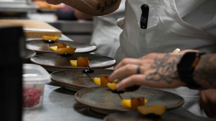 Best AI Tools for Restaurants 2026